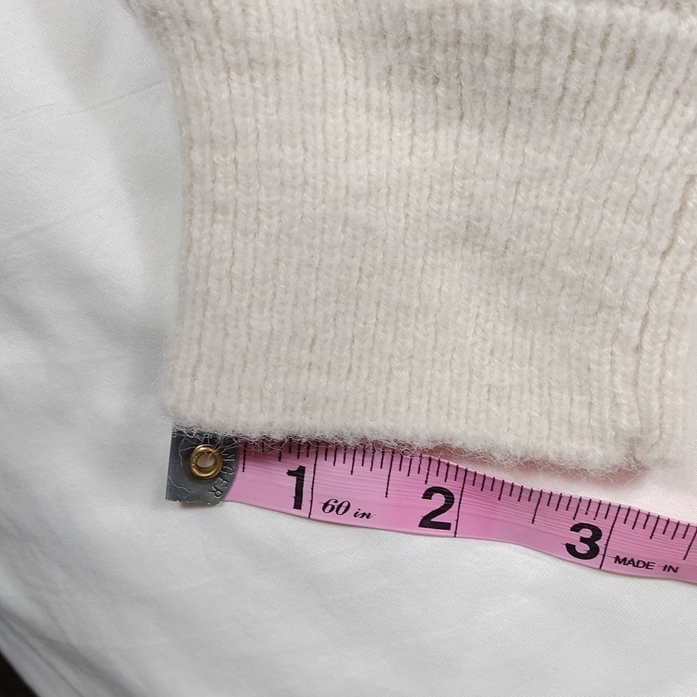 Lush women's medium sized sweater - Picture 11 of 12